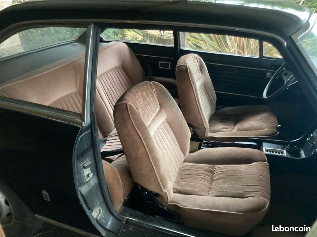 8000 Peugeot 504 Coupé 1972 1er propriétaire Véhicule à restaurer (image 3)