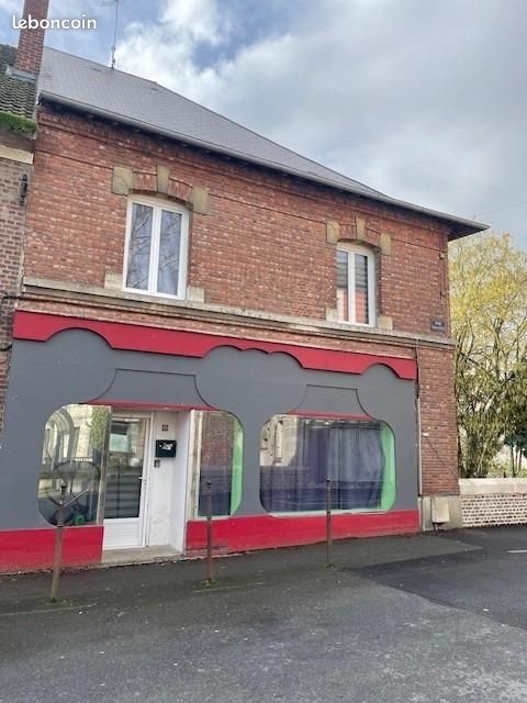 Immeuble 150 m² · à La Fère · 150 m² · 137 800 €