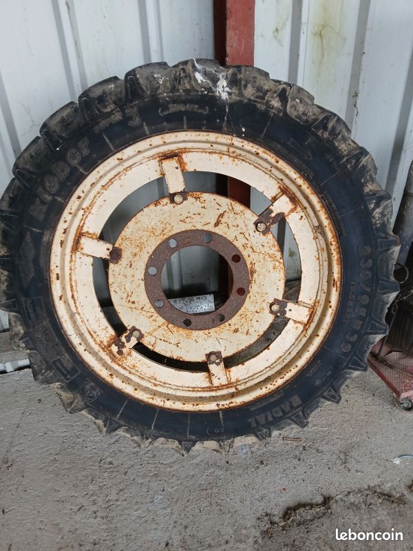 Roues étroite KLEBER SUPER 3 (image 1)