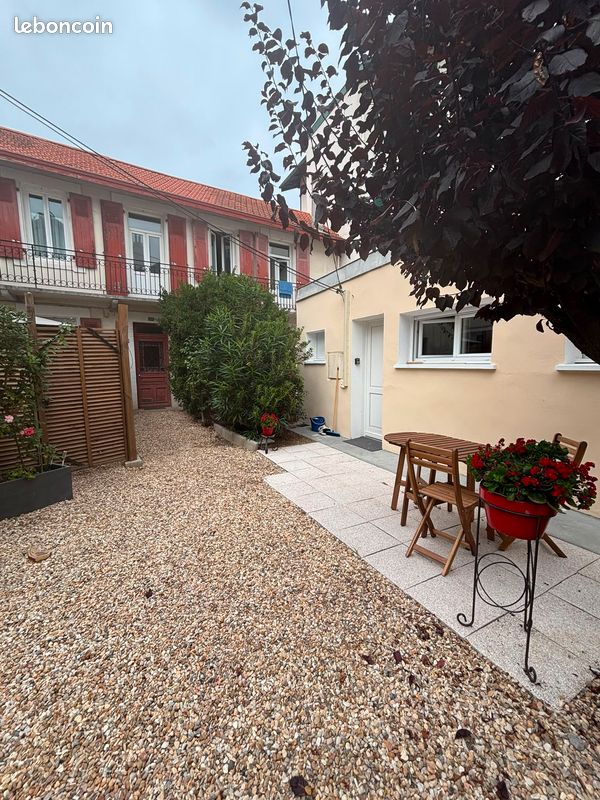 Appartement 2 pièces 28 m² · à Biarritz · 28 m² · 880 €