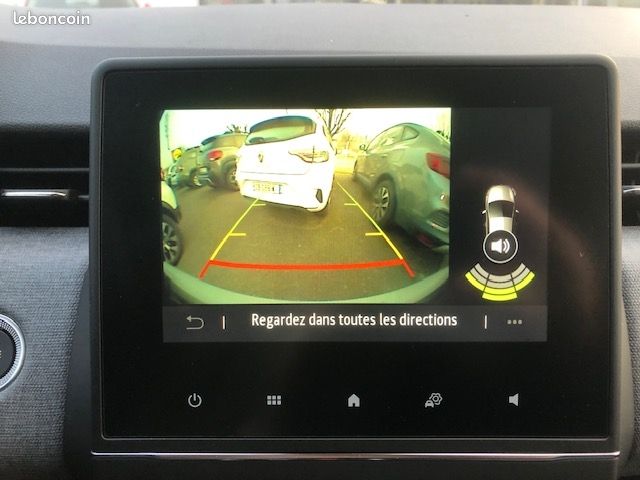 Renault Clio (5) génération Blue dCi 100 -25 + Navigation (image 22)