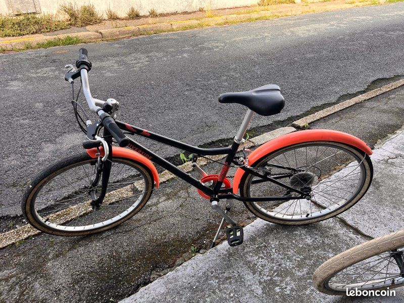 Vélo adolescent (image 2)