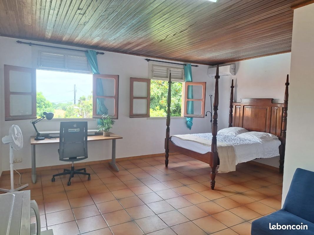 Appartement 1 pièce 24 m² · à Fort-de-France · 24 m² · 900 €/mois