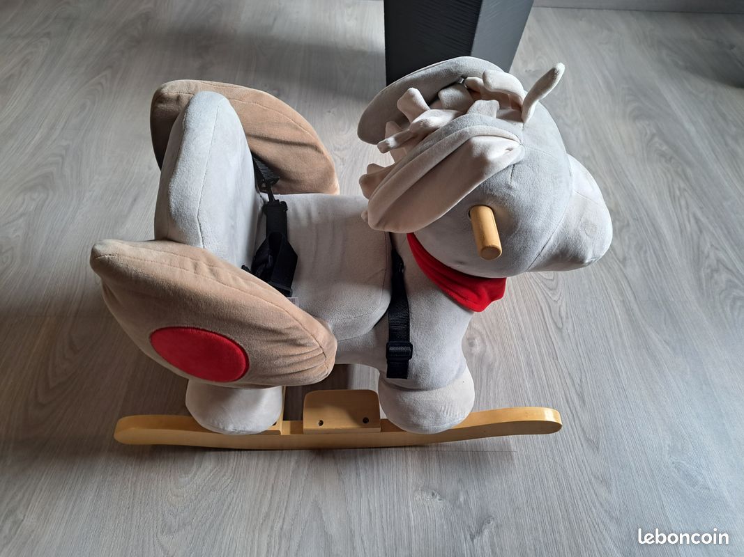 Cheval a bascule (image 1)