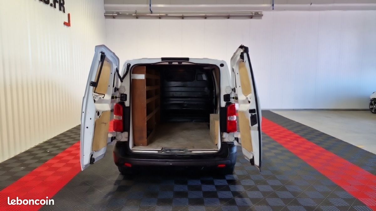 Citroën Jumpy m bluehdi 120 ss bvm6 driver 300 nm (image 8)