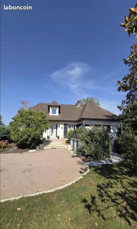 Maison 7 pièces 150 m² · à Saint-Germain-du-Plain · 150 m² · 265 000 €