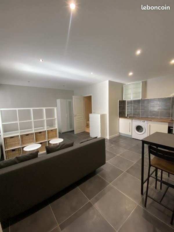 Appartement 1 pièce 30 m² · à Saint-Étienne · 30 m² · 479 €