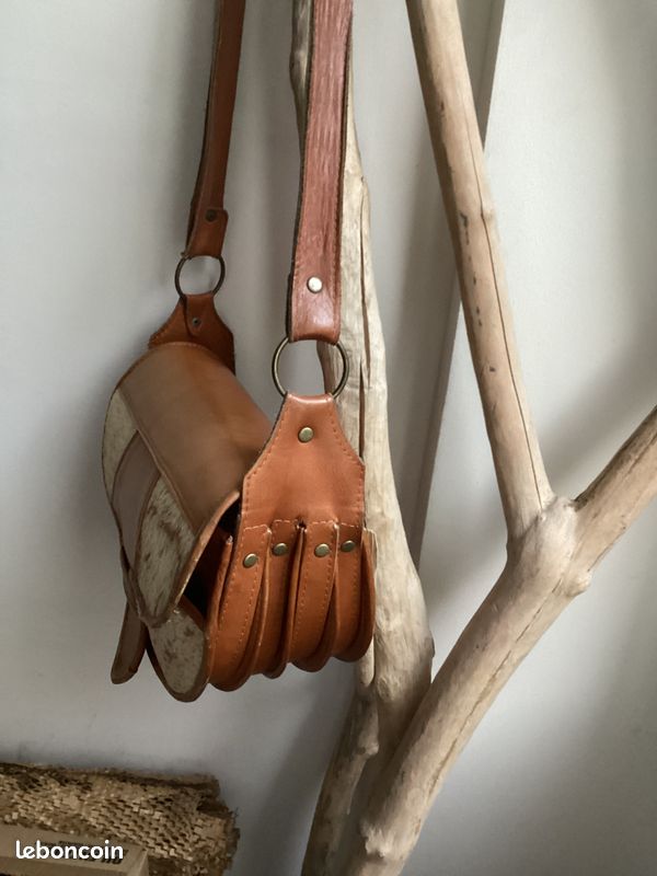A vendre sac à main Carriel Paisa en cuir (image 2)