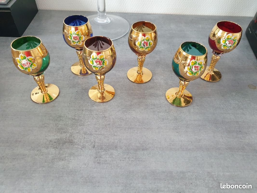 ANCIENNE BOITE A Biscuits En Bois Et Verres Peints A La Main Art Deco