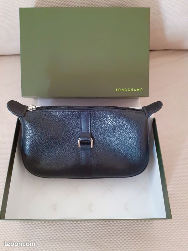 Pochette LONGCHAMP - NEUVE (image 2)