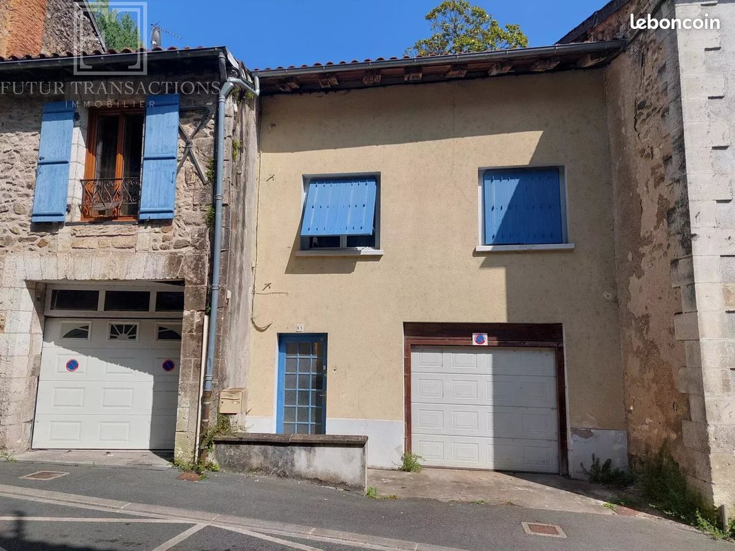 Maison 6 pièces 120 m² · à Nontron · 120 m² · 97 900 €