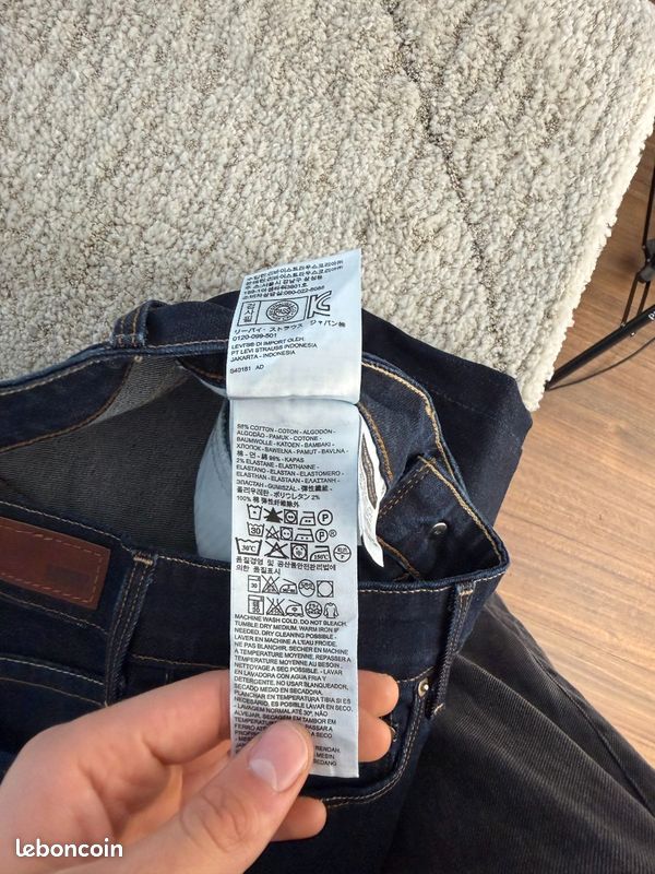Jean Levis Mid Rise Skinny | Bleu | Taille W26 L32 Femmes - Vêtements