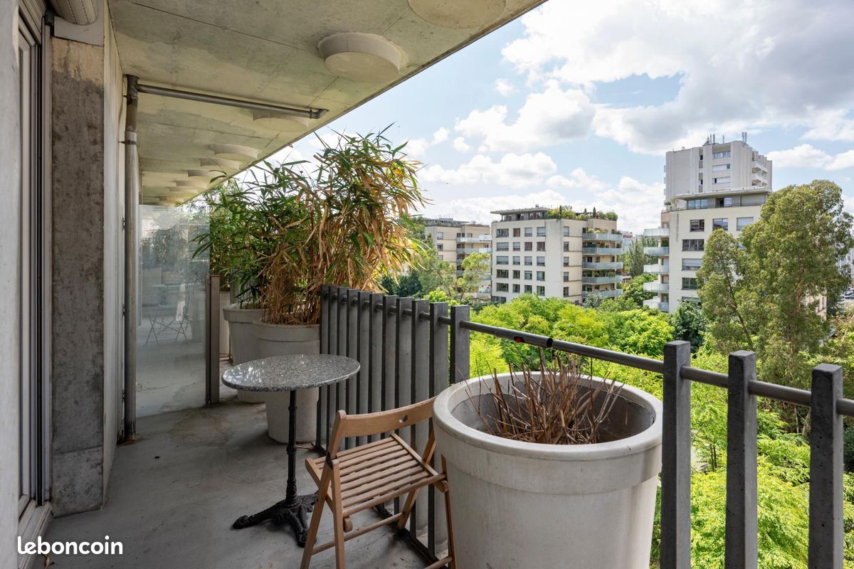 Appartement 4 pièces 79 m² · à Paris · 79 m² · 660 000 €