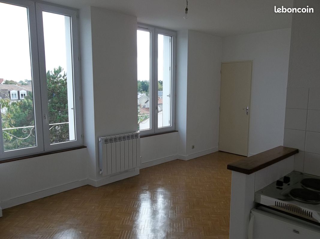 Appartement 1 pièce 25 m² · à Poitiers · 25 m² · 340 €/mois