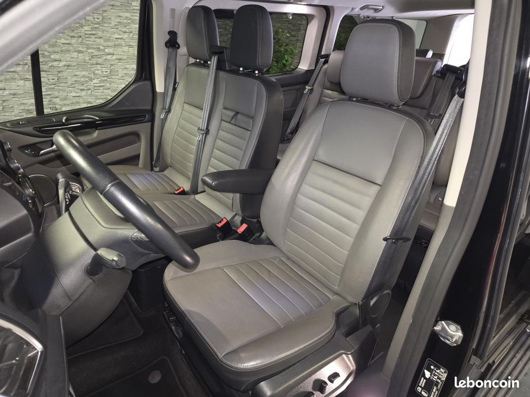 FORD TOURNEO CUSTOM 2.0 EcoBlue - 130 - BVA COMBI 320 L2H1 Titanium (image 15)