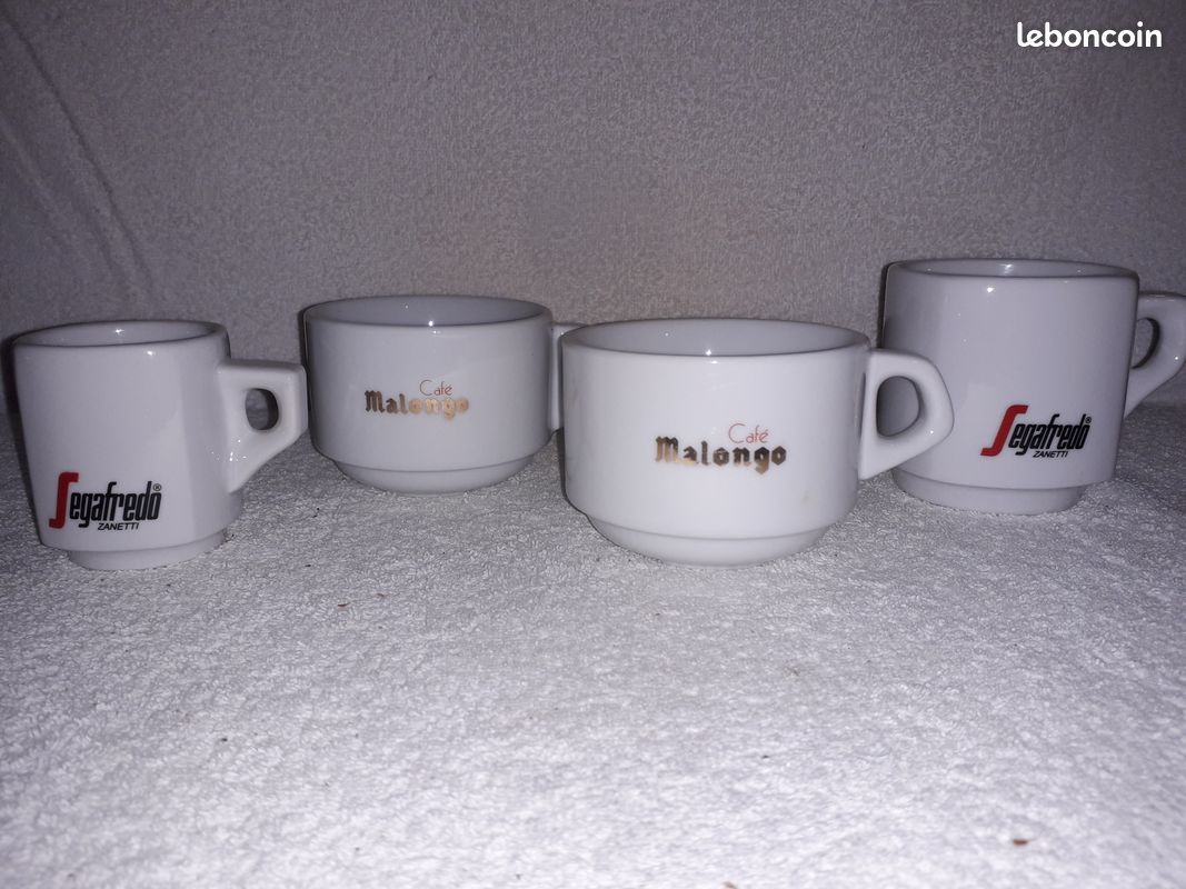 Lot de 4 tasses à café publicitaires (image 2)