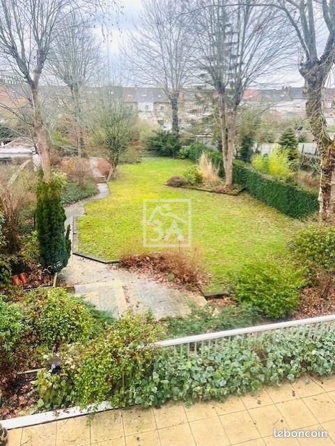 Maison 11 pièces 200 m² · à Béthune · 200 m² · 485 000 €