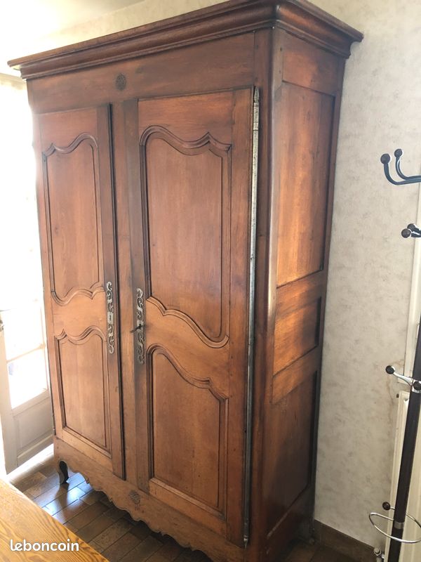 Armoire ancienne (image 1)