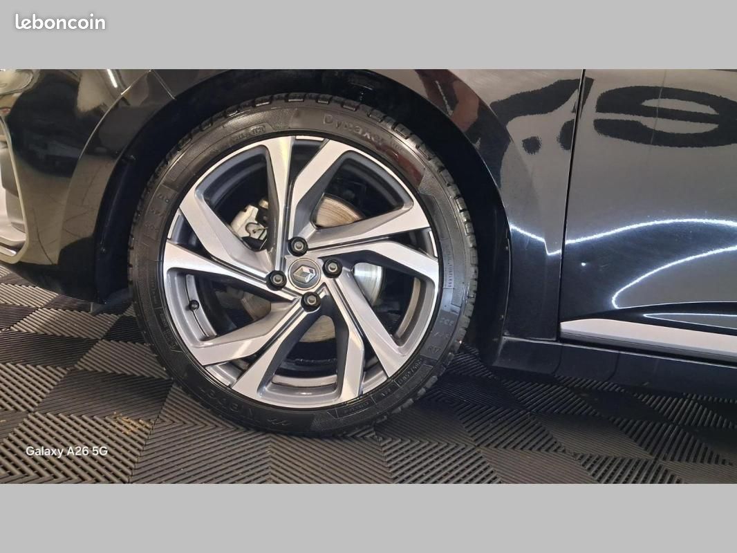 Renault Clio V E-Tech 140 RS Line (image 3)