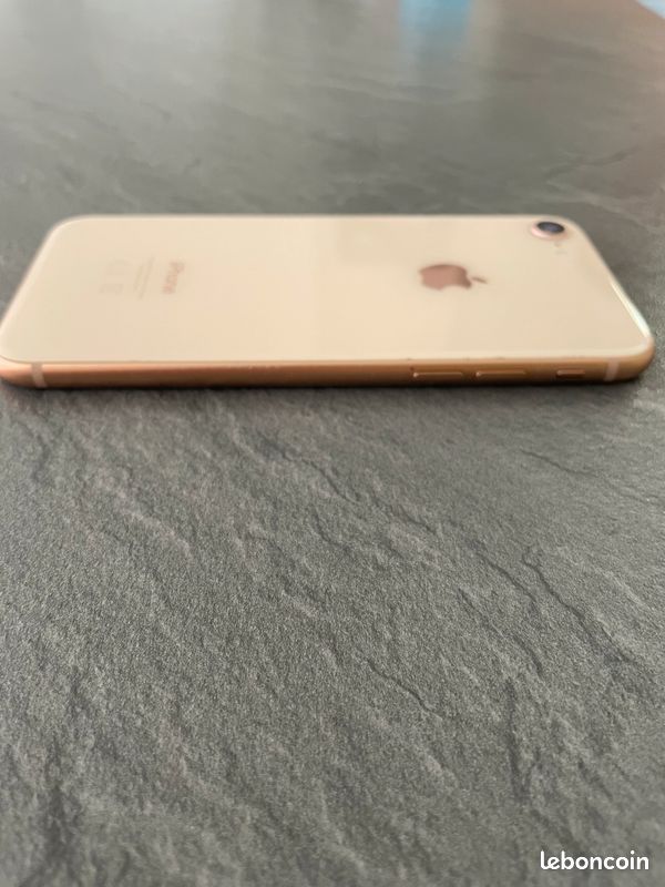 Iphone 8 (image 4)