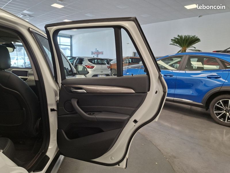 Bmw X1 (F48) XDrive 2.0 da 190 ch 4x4 / GPS / Attelage / Clim Auto / Radar / 1ère main / (image 31)