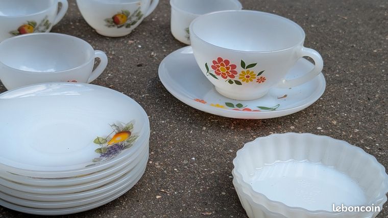 Service 6 Tasses & Soucoupes Arcopal Sovirel - Neuf Boîte D'origine - Motif Fleurs Vintage
