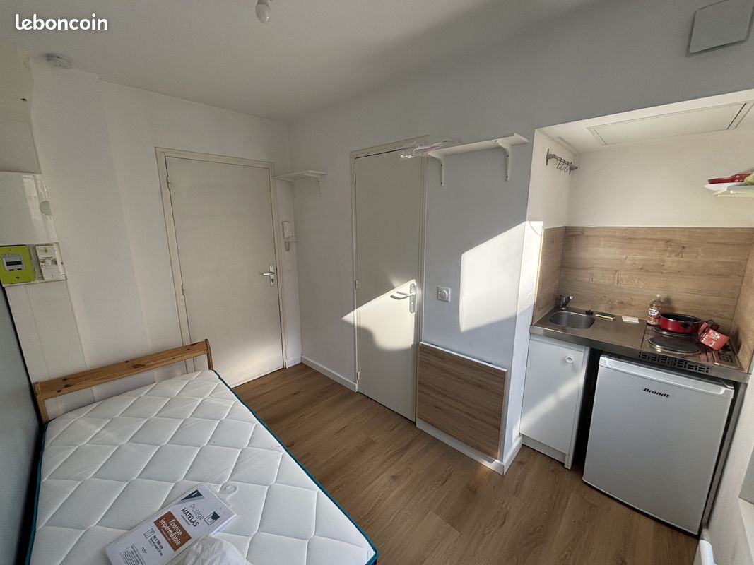 Appartement 1 pièce 9 m² · à Amiens · 9 m² · 330 €/mois