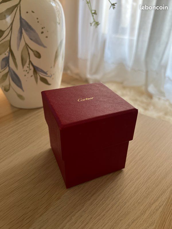 Bougie parfumée Cartier rouge scented candle - Décoration