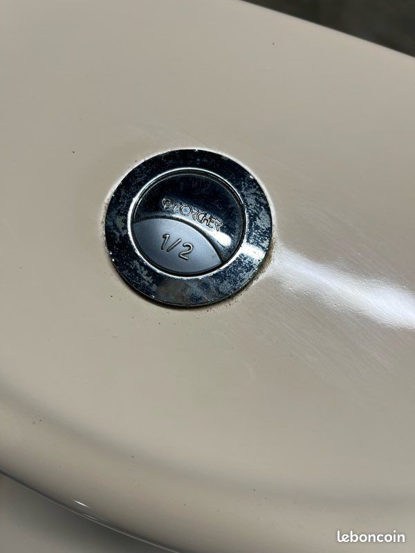 Wc (image 2)