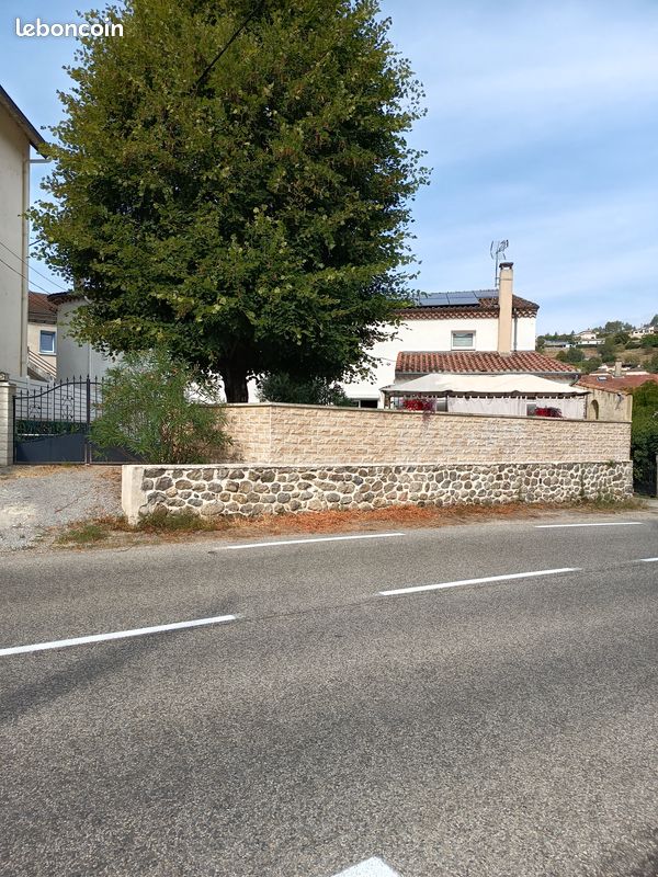 Appartement 5 pièces 96 m² · à Les Ollières-sur-Eyrieux · 96 m² · 380 000 €