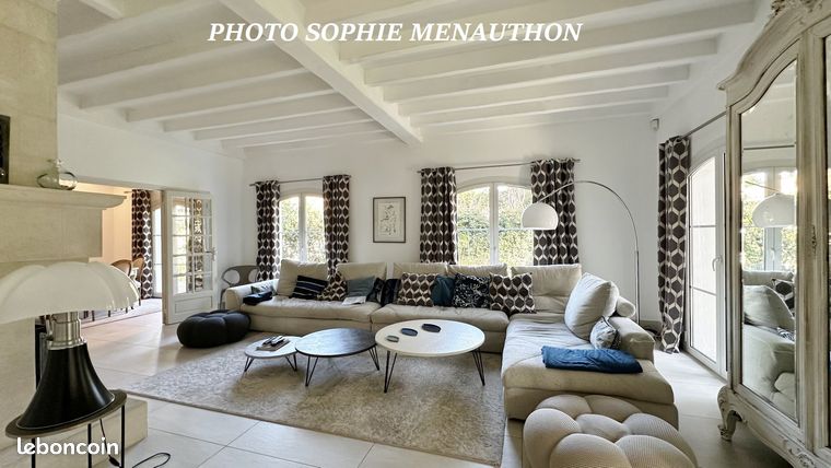 Villa 6 pièces 166 m²