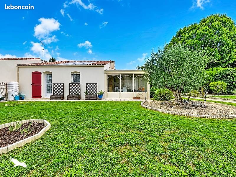 Maison 4 pièces 95 m² · à Chermignac · 95 m² · 249 900 €