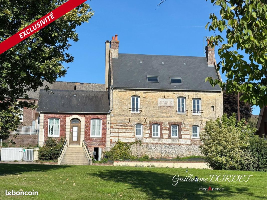 Maison 6 pièces 166 m² · à Saint-Aubin-le-Cauf · 166 m² · 250 000 €