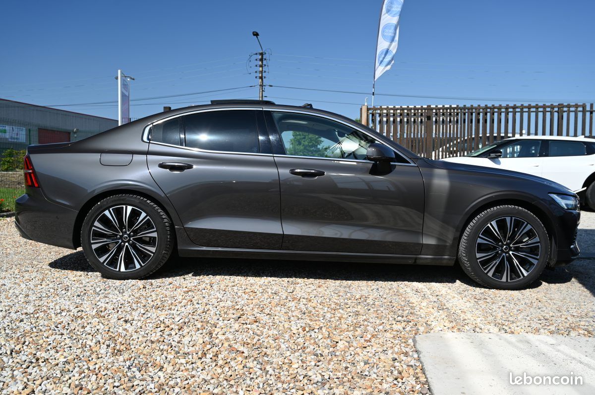 Volvo s60 t6 awd 253+145ch ultimate style chrome plug-in-hybrid 04/2024 tva recuperable (image 7)
