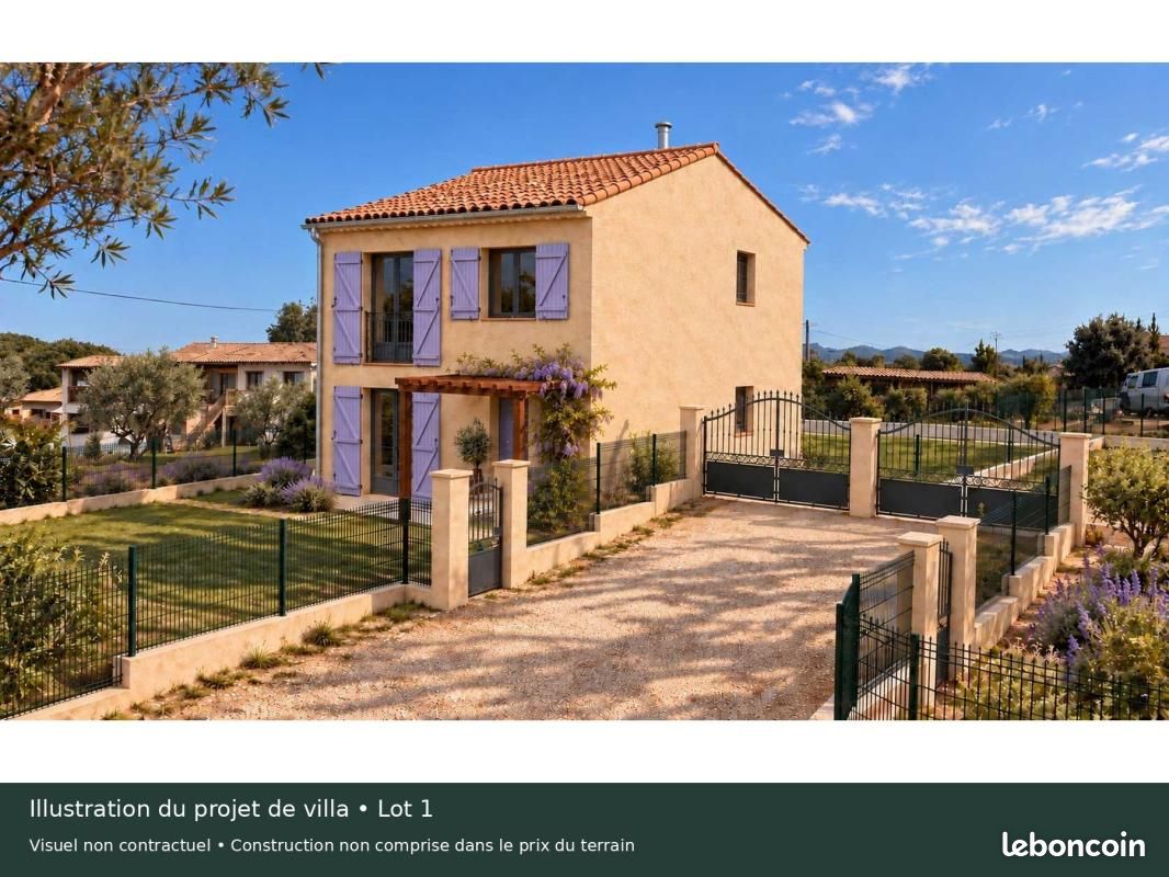 Terrain 1074 m² · à Fréjus · 300 000 €