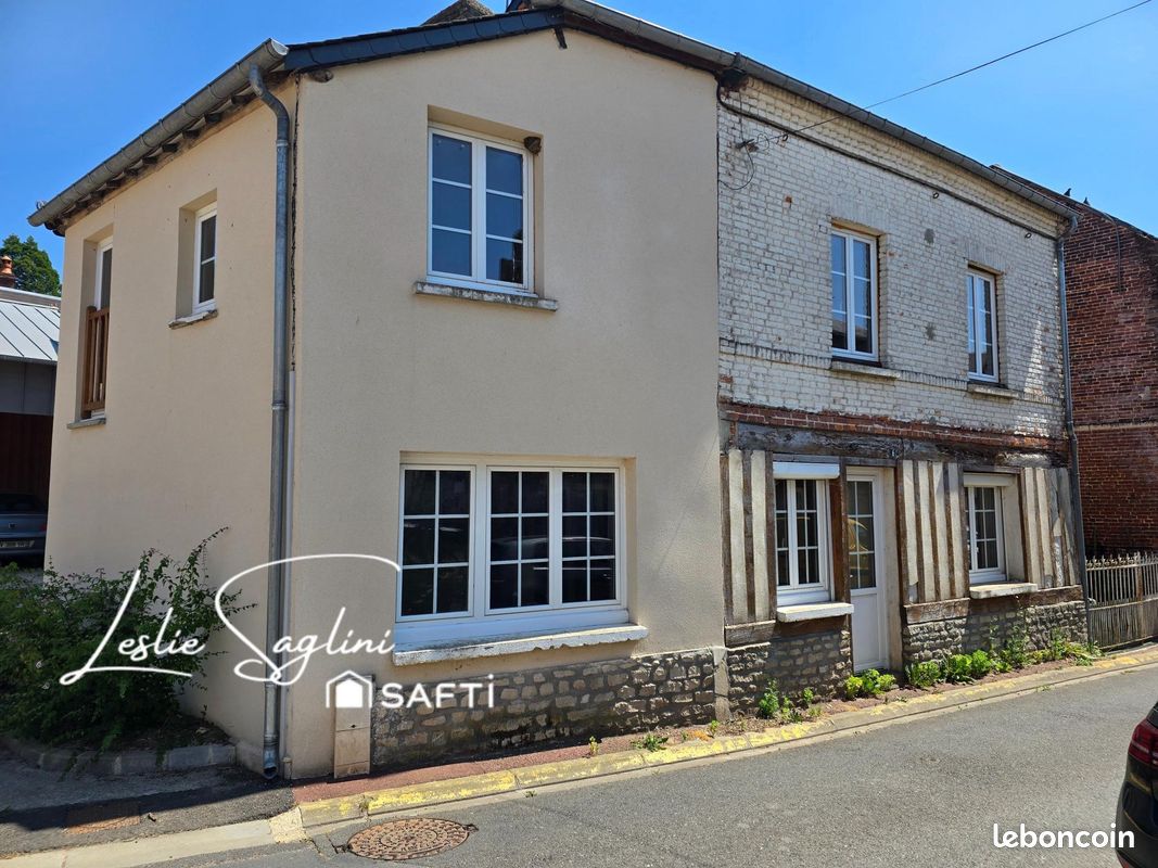 Maison 5 pièces 115 m² · à Lisieux · 115 m² · 139 000 €