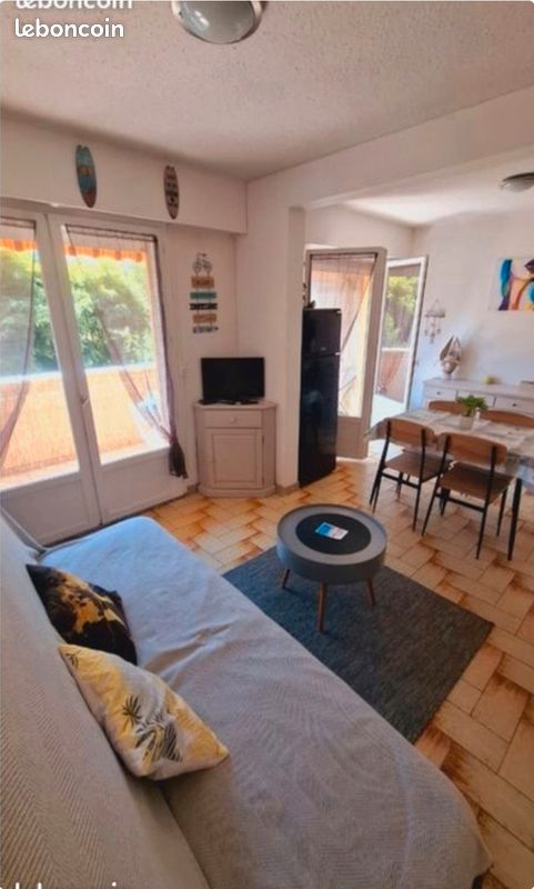 Appartement 1 pièce 35 m² · à Six-Fours-les-Plages · 35 m² · 600 €/mois