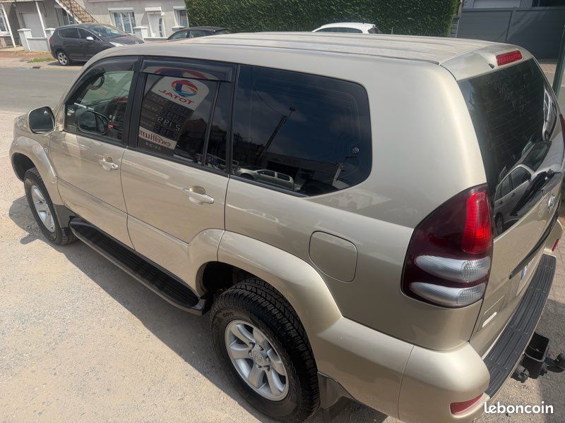 Toyota Land Cruiser KDJ 120 3,0 D4D 173ch BVA VIP (image 4)
