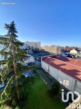 https://img.leboncoin.fr/api/v1/lbcpb1/images/4b/d4/d3/4bd4d32d48c071a0f7b0c01dca308c076f901636.jpg?rule=ad-image