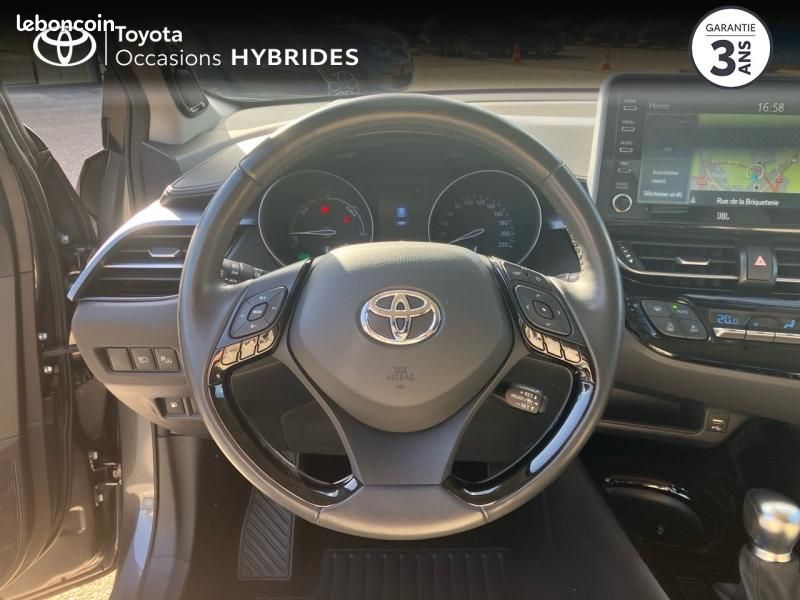 Toyota C-HR 184h Collection 2WD E-CVT MY22 (image 11)