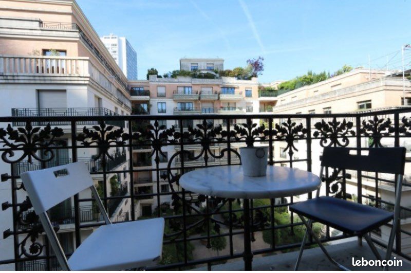 Appartement 2 pièces 53 m² · à Paris · 53 m² · 1 950 €/mois