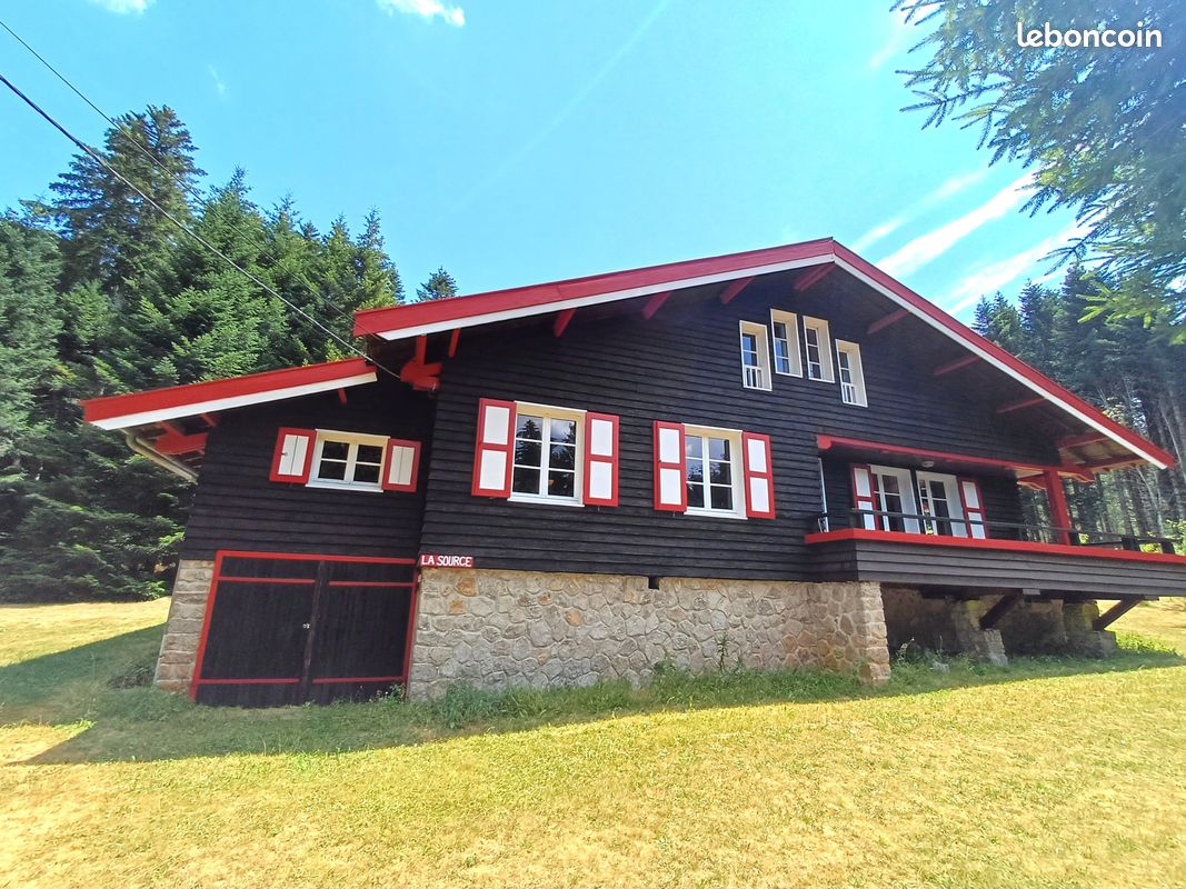 Maison 10 pièces 160 m² · à Sembadel · 160 m² · 169 900 €