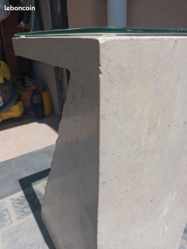 Console (image 3)