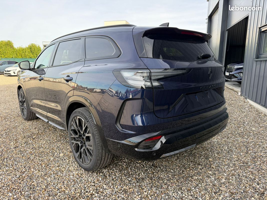 Nouveau Renault Espace Esprit Alpine E-Tech 200 Full hybride sur commande (image 2)