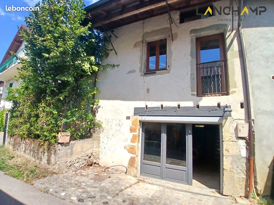 Maison 4 pièces 100 m² · à Bassy · 100 m² · 210 500 €