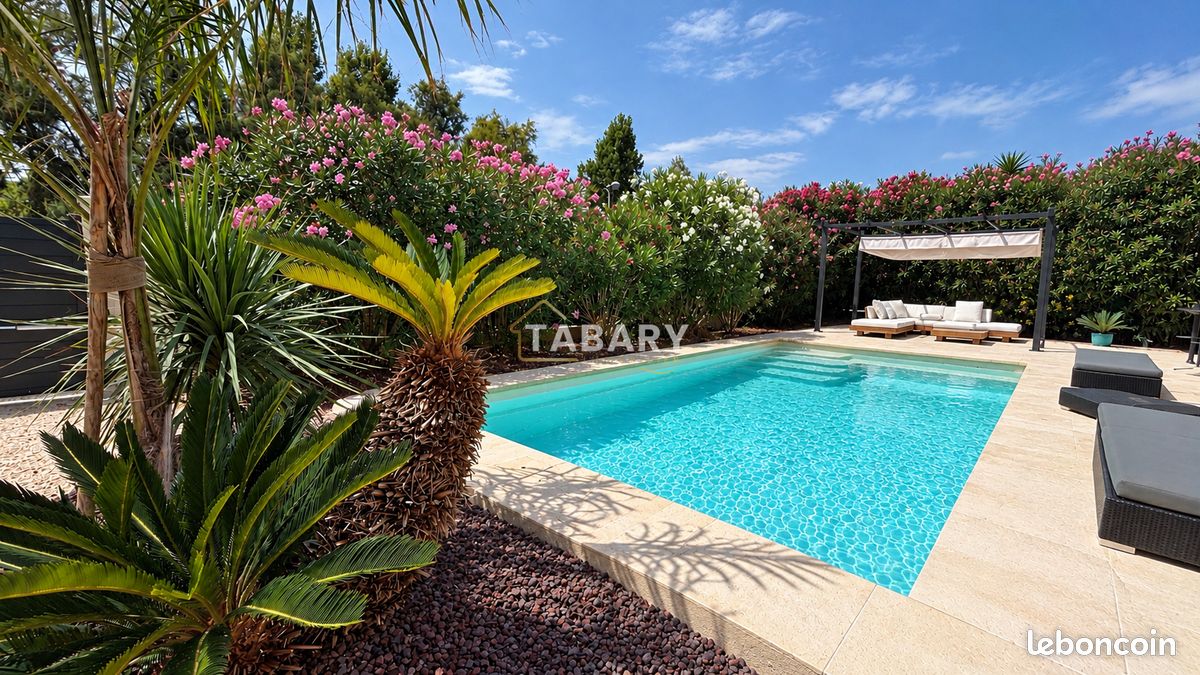 Maison 4 pièces 115 m² · à Sainte-Marie-la-Mer · 115 m² · 472 000 €