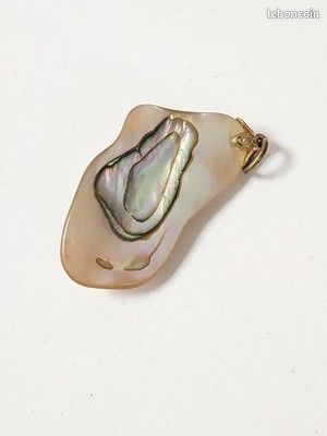 Pendentif Ancien En Nacre Grand Format - Bijou Rétro De Collection - Occasion