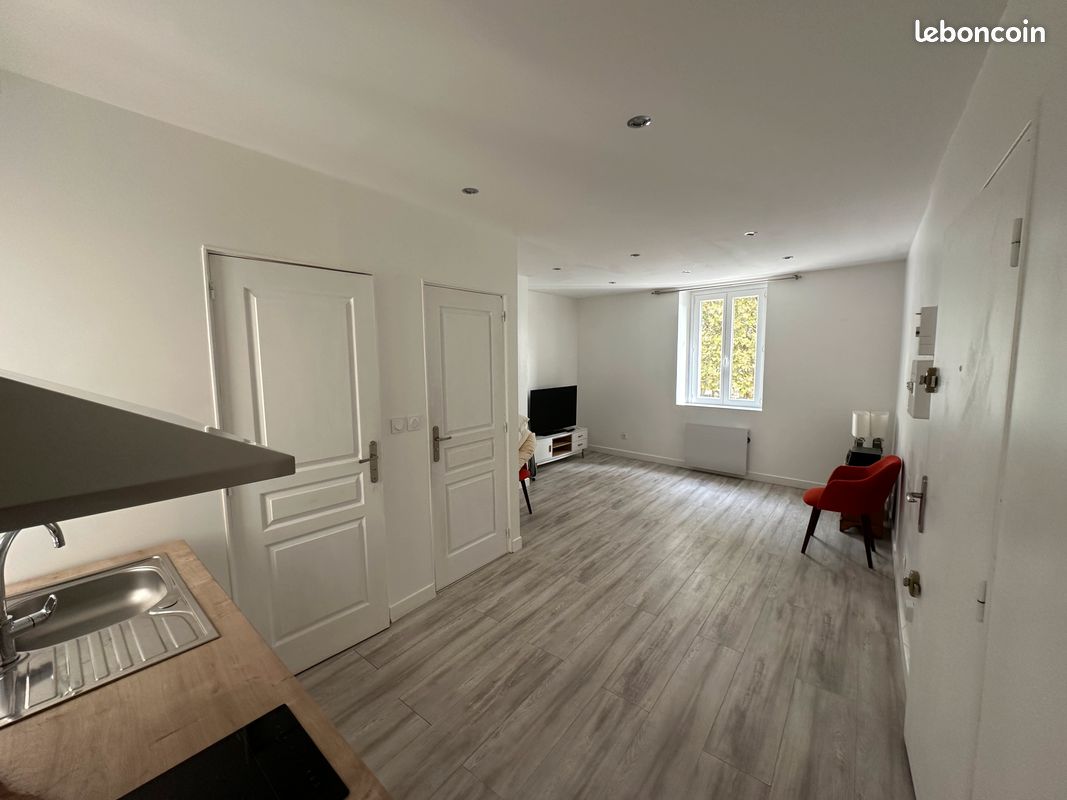 Appartement 1 pièce 24 m² · à Poissy · 24 m² · 140 000 €