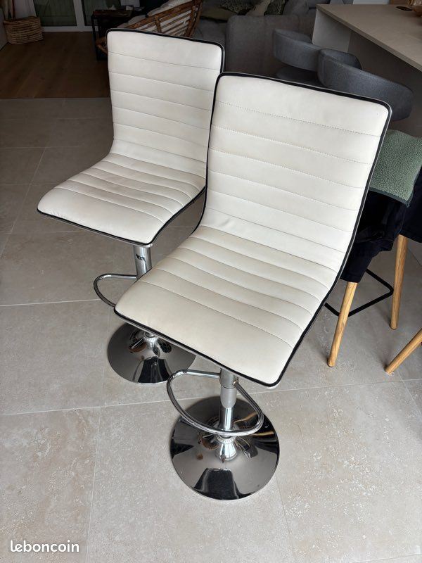 1 Chaise de bar (image 1)