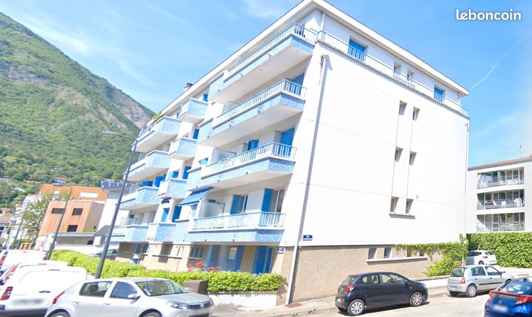 Grand garage - ile verte - grenoble
